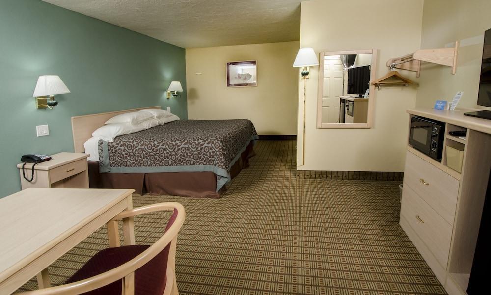 Days Inn By Wyndham Portland Central מראה חיצוני תמונה