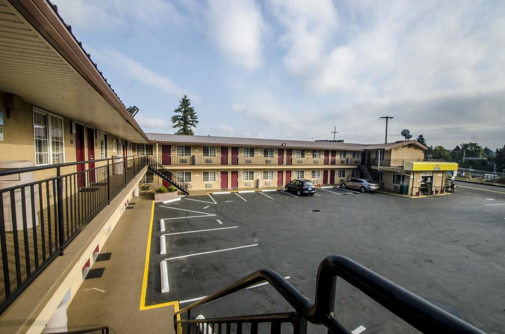 Days Inn By Wyndham Portland Central מראה חיצוני תמונה